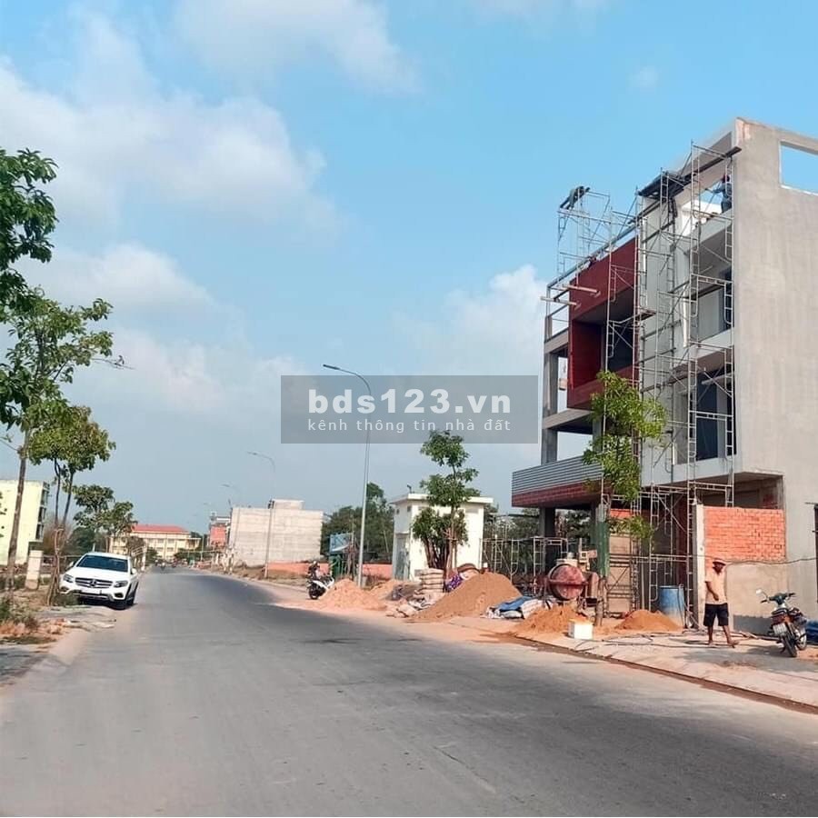 Kẹt vốn KD bán gấp đất 114m2, KDC Tên Lửa 2 liền kề Aeon Mall Bình Tân