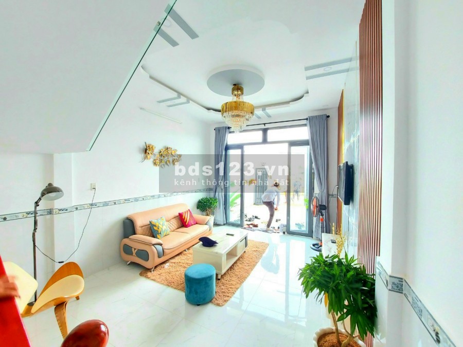 Kẹt Tiền Tôi Cần Bán 2 Căn Nhà Sổ Hồng riêng, 80 Và 100m2.