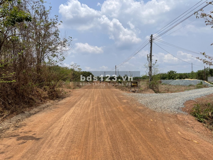 Đất sào Bình Long 2250m2/440tr dân cư bao quanh đông đúc