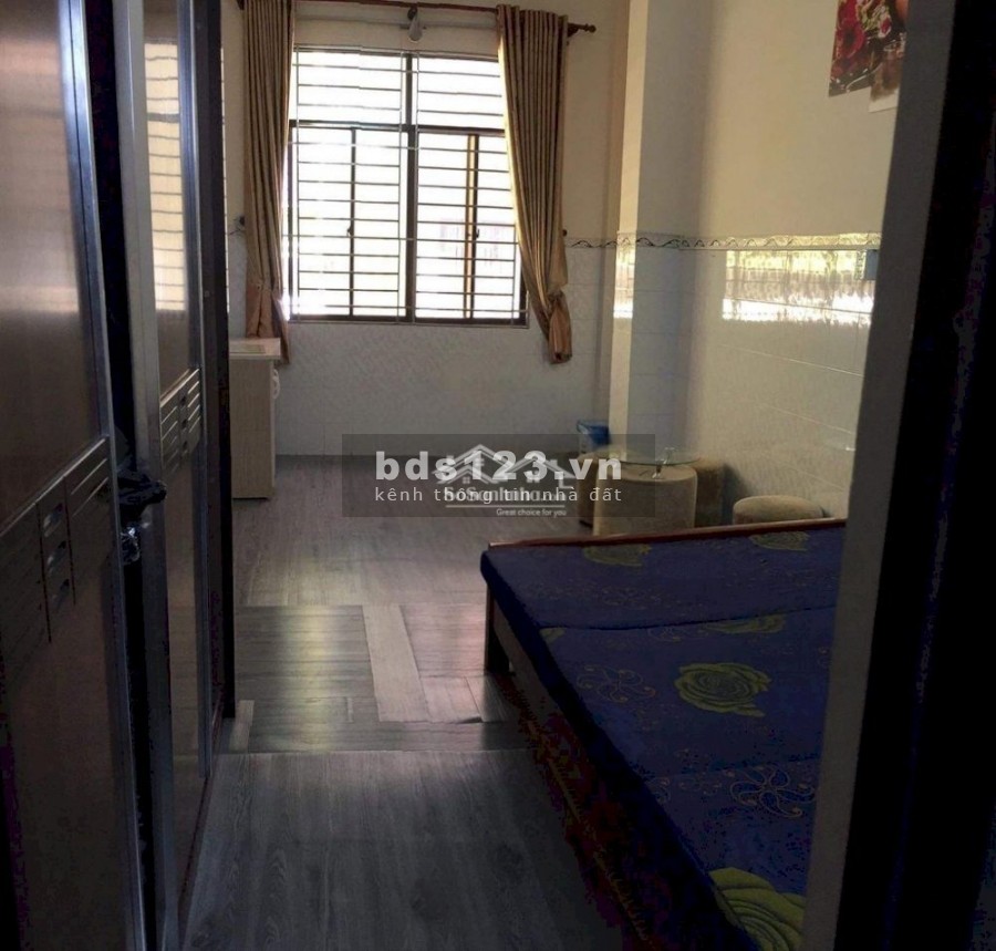 Sang nhượng CHDV Mặt tiền Đường Cao Thắng, P.17, Q.Phú Nhuận. DT: 6.8 x 18m