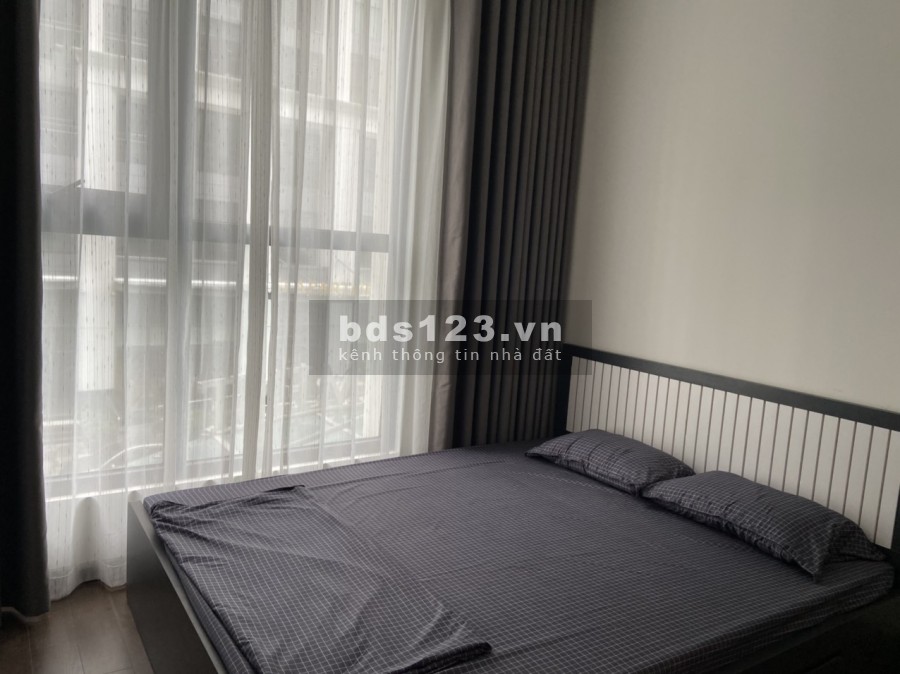 Cho thuê căn hộ 2 phòng ngủ view nội khu tại Symphony, Long Biên. S:60m2. Full nội thất. Giá 11tr. Lh: 0988581367