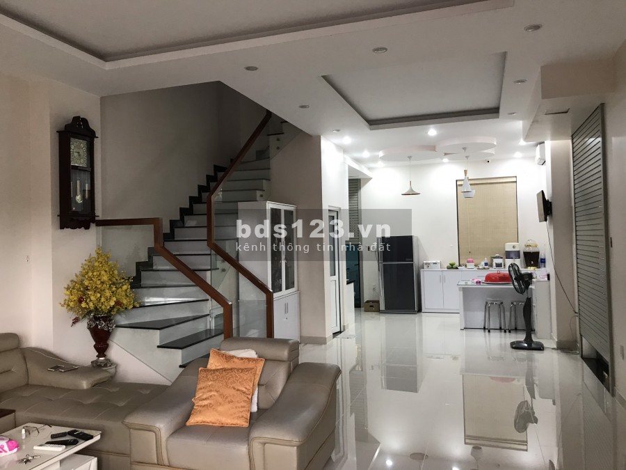 Chủ nhà thiện chí sang nhượng căn góc nhà phố Siêu Tiềm Năng ở KĐT LakeView City