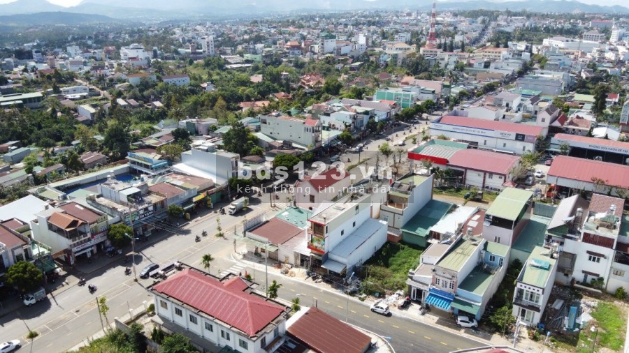 Bán gấp đất thổ cư trong tuần 240m2 giá 5tr/m2 trung tâm TP Bảo Lộc Lâm Đồng