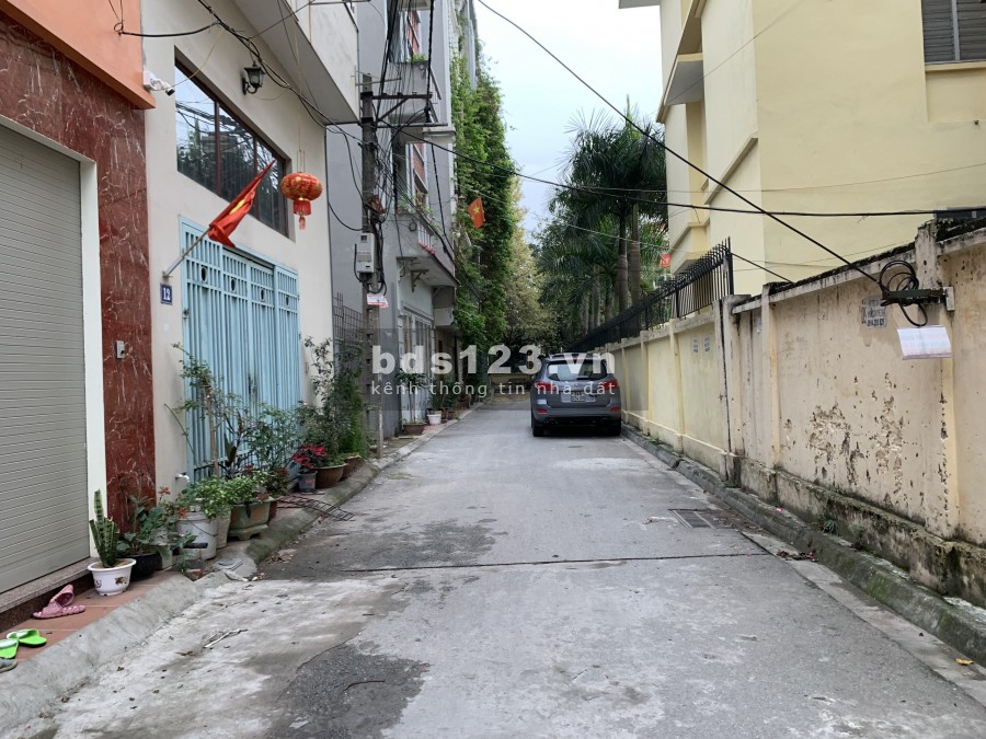 Cần bán 3 phòng trọ, DT 51,5m2, ô tô vào tận nơi tại khu Z133 Thượng Thanh