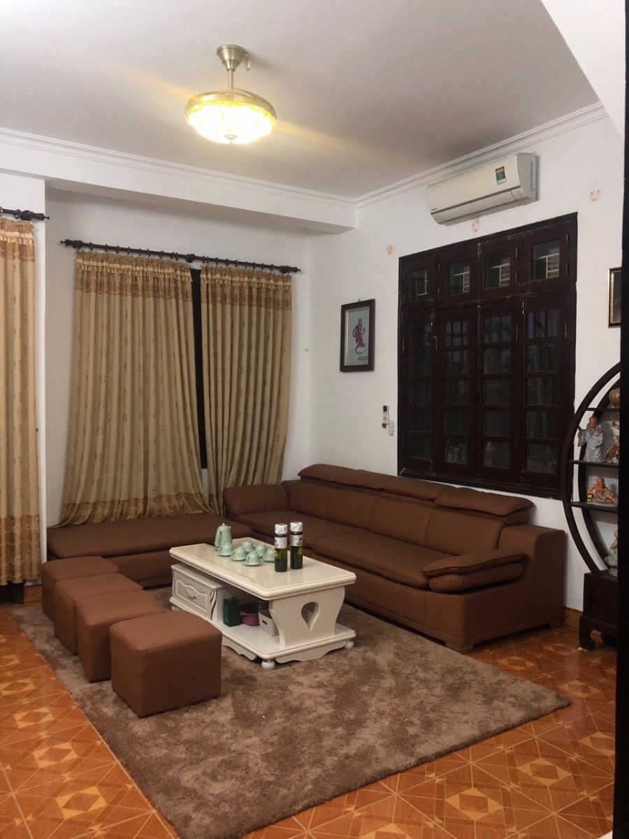 Bán nhà ngõ 172 đường Âu Cơ, Tây Hồ ngay ngã tư cạnh chợ Tứ Liên