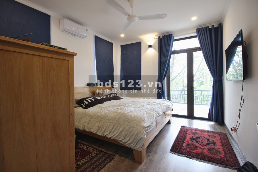 Bán căn góc T7 Ciputra, 230m2 - 5 ngủ đường to đậu 6 ô tô,…