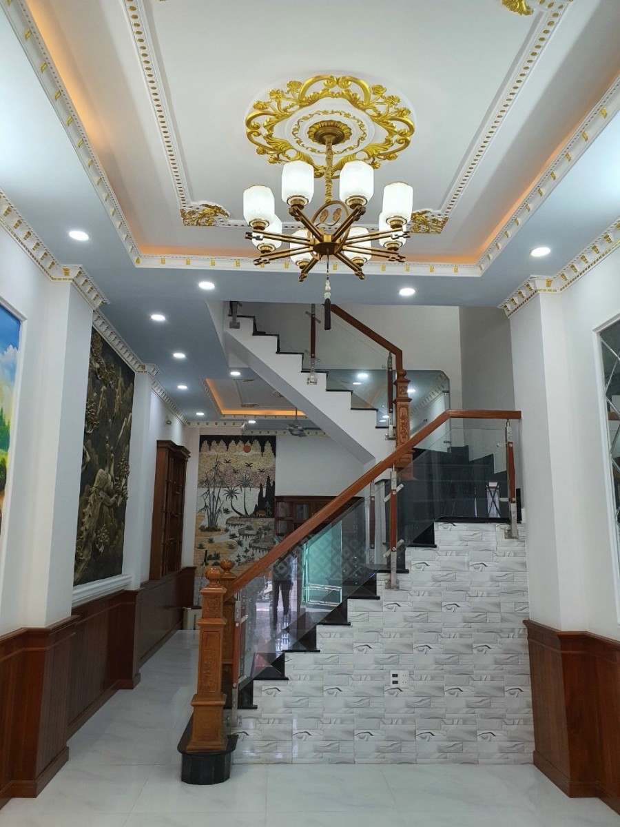 Chủ Cần Bán Gấp Trong Tuần Nhà Ngay Giữa Chợ Hiệp Bình Phước, Hẽm thông 7m tiện kinh doanh.