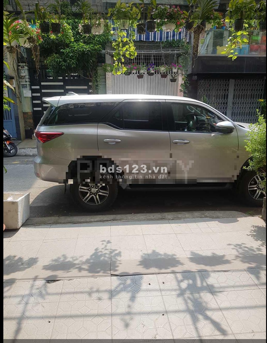 Bán nhà MT Khu Ẩm Thực Quận 6. DT: 4x17M, Đúc 1lầu giá 7,7 tỷ