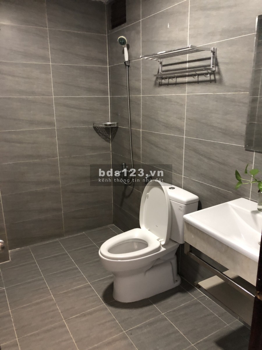 CHDV Phan Huy Ích 4 x24m, 1tr 4 lầu, 10p, 10wc full ML