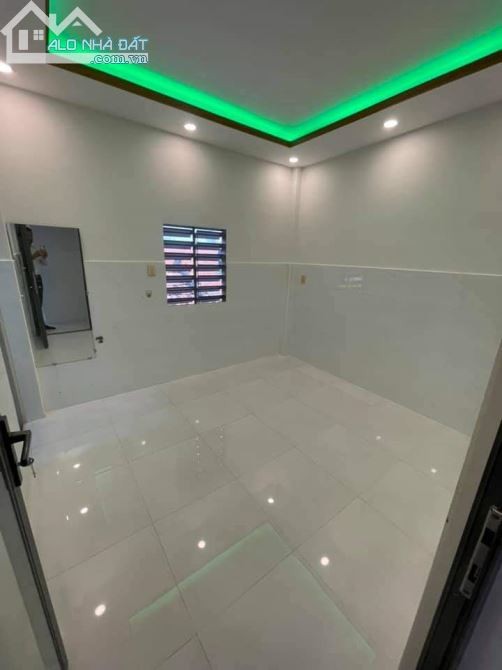 Bán gấp nhà Xe Hơi Đỗ Cửa,Trần Xuân Soạn,Tân Hưng,quận 7,giá chỉ 4,8 tỷ thương lượng.