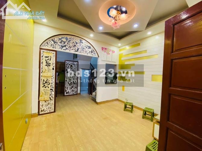BÁN NHÀ GIÁP BÁT, GẦN BẾN XE, DÂN CHÍ CAO AN SINH ĐỈNH, 35M^2, 3 TỶ 2