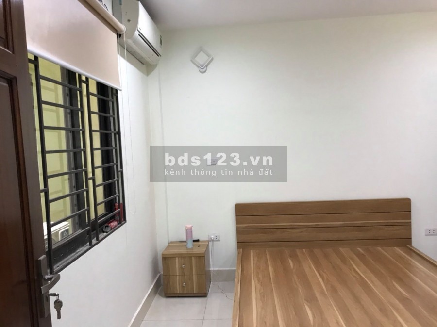 Bán gấp nhà Mỹ Đình giá 3,8 tỷ ô tô qua cửa