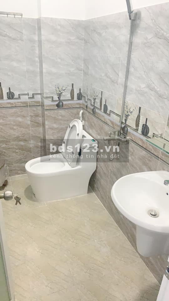 Căn biệt thự lô góc hai mặt hẻm xe tải Q12 cực hiếm cực rẻ