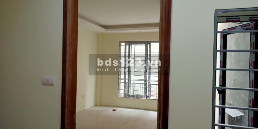 Nhà đẹp 5 tầng ở luôn Ngõ Quỳnh, kinh doanh, cách ô tô tránh 10m, giá 4.85 tỷ.