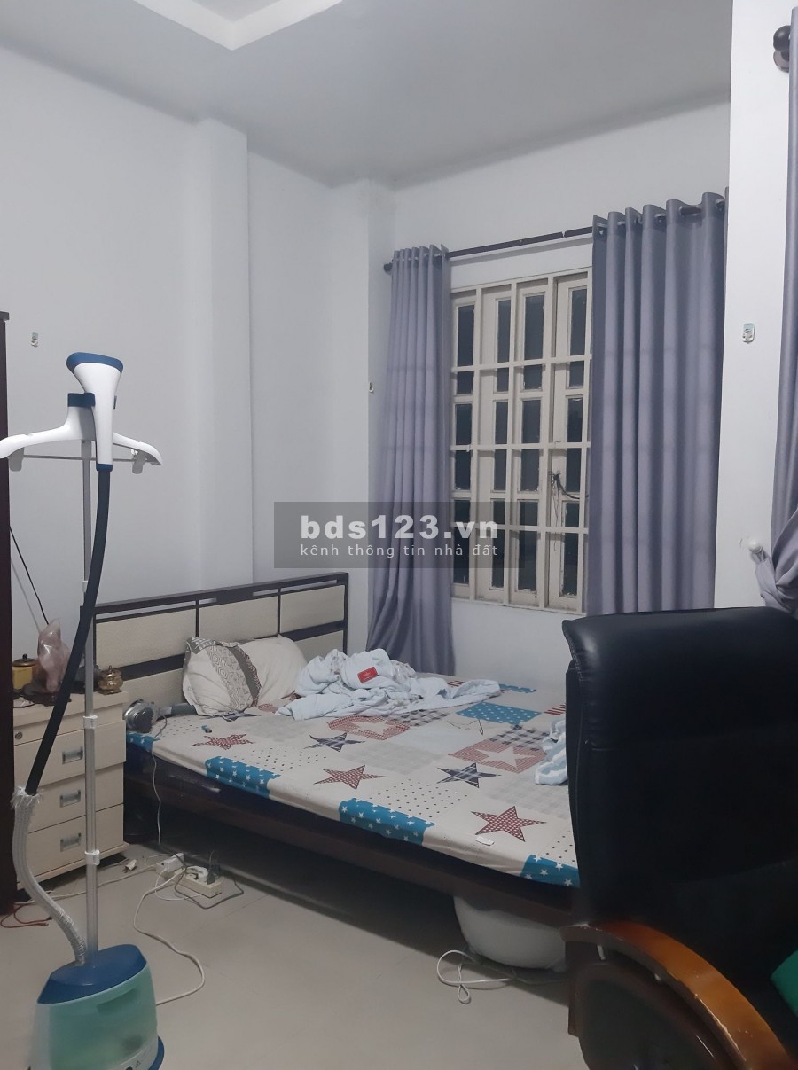 Nhà đẹp, kiên cố, mới vô ở ngay 40m2 chỉ 3,3 tỷ.