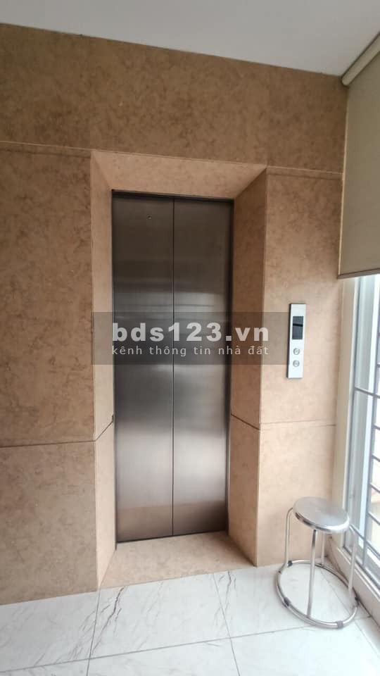 Bán nhà phố Mễ Trì Thượng, 65m, 8 tầng, vỉa hè rộng, lô góc, kinh doanh đỉnh, nhỉnh 13 tỷ