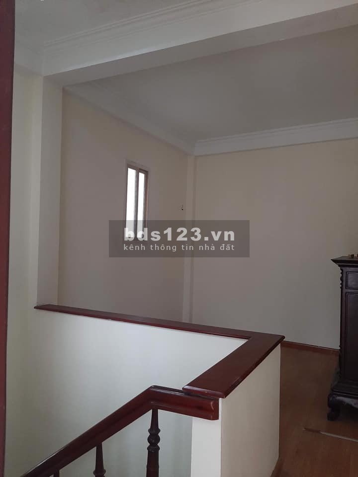 NHÀ NGÕ NÔNG NGAY ĐẦU PHỐ KIM MÃ, GẦN TTTM, CHỢ, TRƯỜNG HỌC 3,35 TỶ