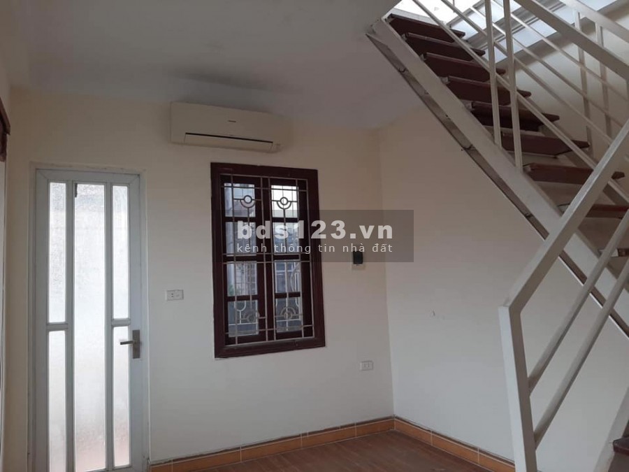NHÀ NGÕ NÔNG NGAY ĐẦU PHỐ KIM MÃ, GẦN TTTM, CHỢ, TRƯỜNG HỌC 3,35 TỶ