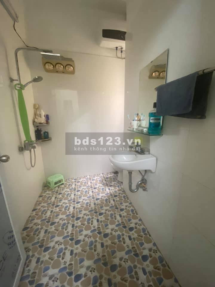 LÕI ĐỐNG ĐA NHÀ ĐẸP Ở LUÔN cách mặt phố Khâm Thiên 100m