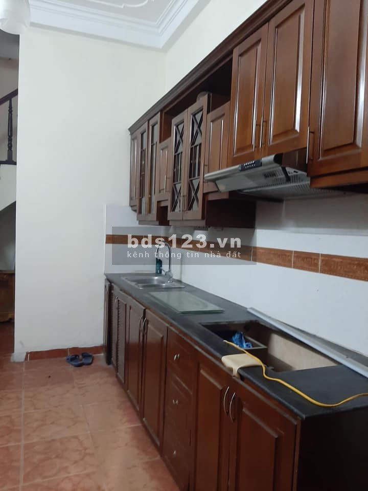 NHÀ NGÕ NÔNG NGAY ĐẦU PHỐ KIM MÃ, GẦN TTTM, CHỢ, TRƯỜNG HỌC 3,35 TỶ