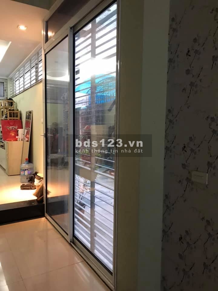 Bán nhà Phân lô, ôtô, Nguyễn Khánh Toàn, Cầu Giấy, 55m2x5 tầng.
