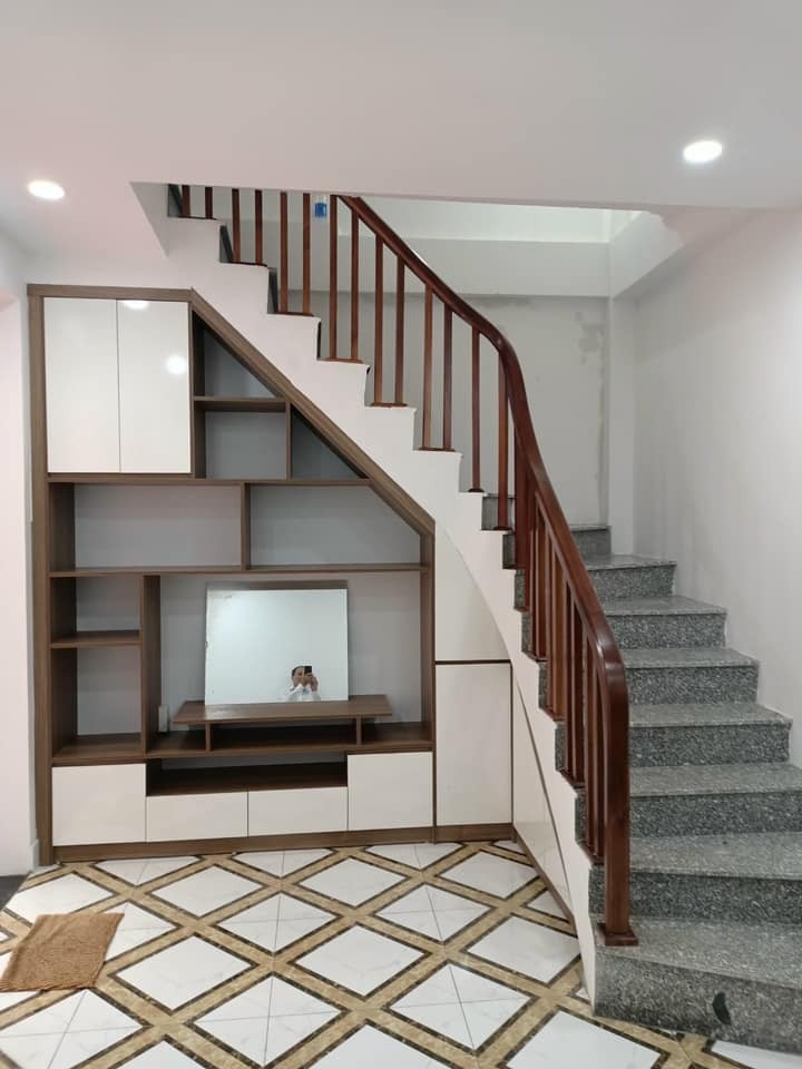 Nhỉnh 2 tỷ có nhà Nguyễn Lương Bằng, trung tâm Quận Đống Đa, nhà mới chỉ xách vali vào ở