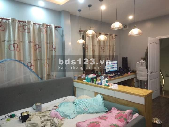NHÀ MỚI LÔ GÓC NGÕ THÔNG BA GÁC ĐỖ CỬA KINH DOANH NHỎ HÀNG XÓM TIME CITY
