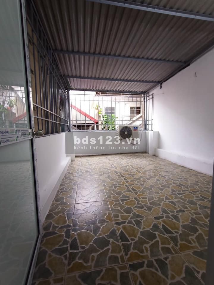 Vĩnh Hưng, Lĩnh Nam, 2.35 tỷ, cách ô tô đỗ 50m