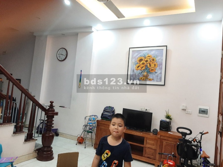 Bán nhà Mỗ Lao 35m 4 tầng 3 ngủ, đẹp mặt ngõ, lô góc chỉ 2,95 tỷ