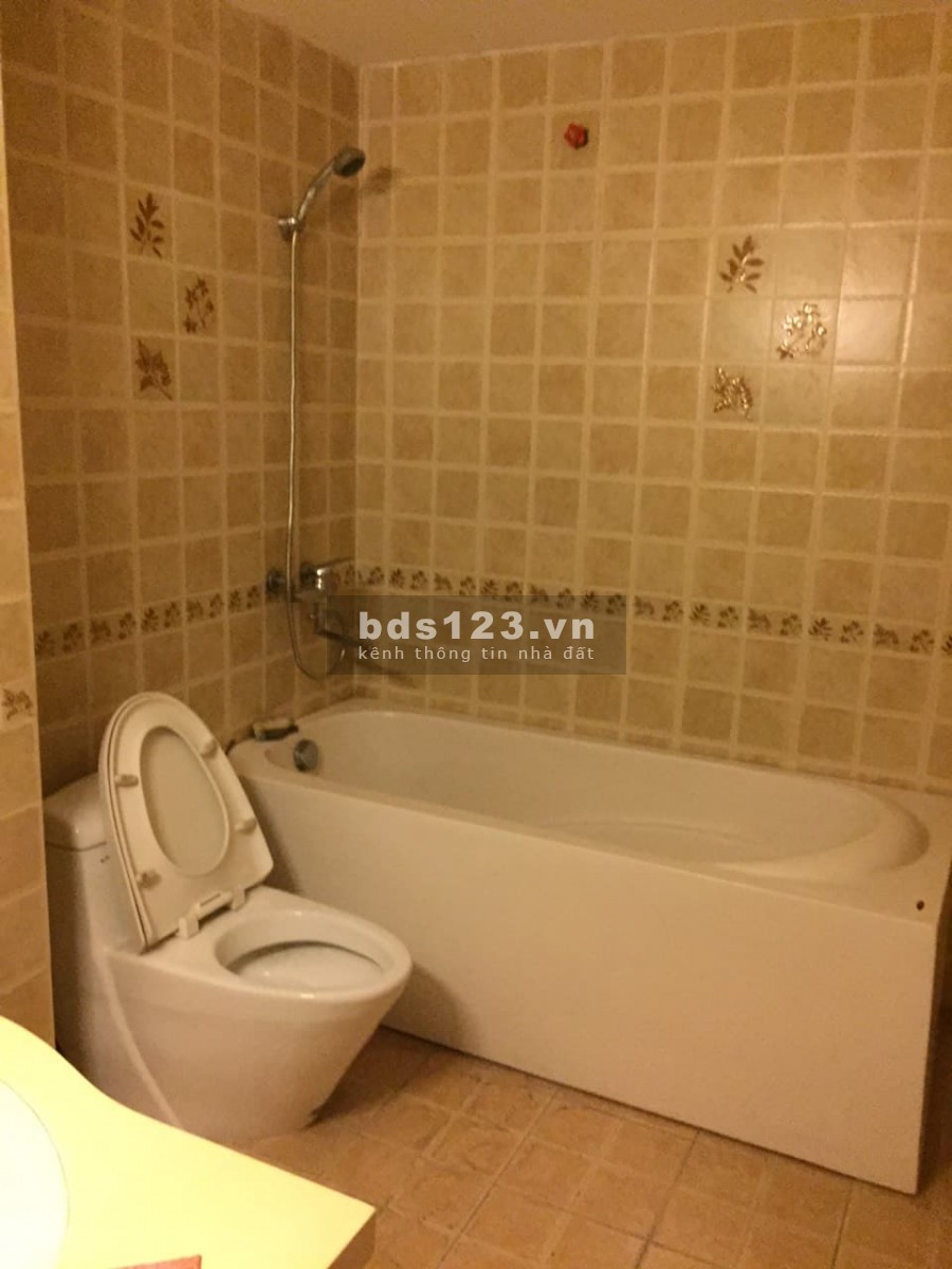 Sống, Khu nhà vườn Việt Hưng, 110m2 MTx8.5m 4T Long Biên