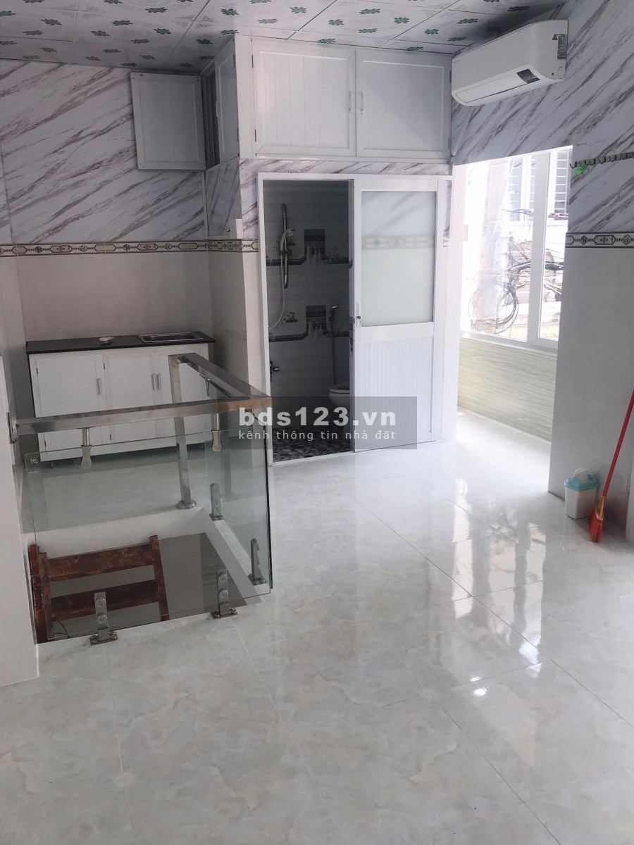 Vài bước ra HXH-43.4m2 rất mơi Hồng Lạc, P10 Q.Tân Bình 4 ty7