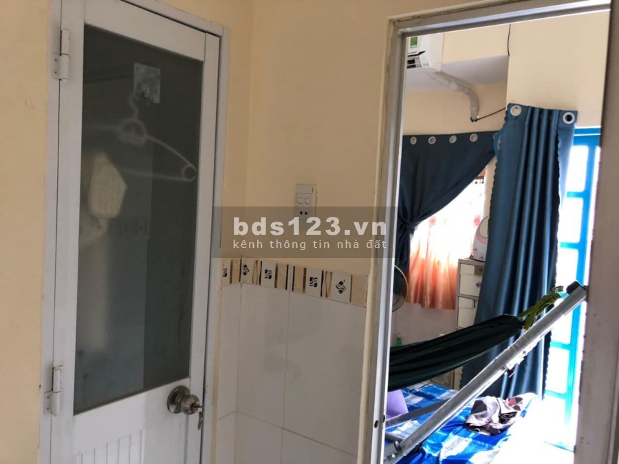 Bán Nhà Quận 11 hẽm xe hơi thông tứ tung Gía Chỉ 2.6 Tỷ