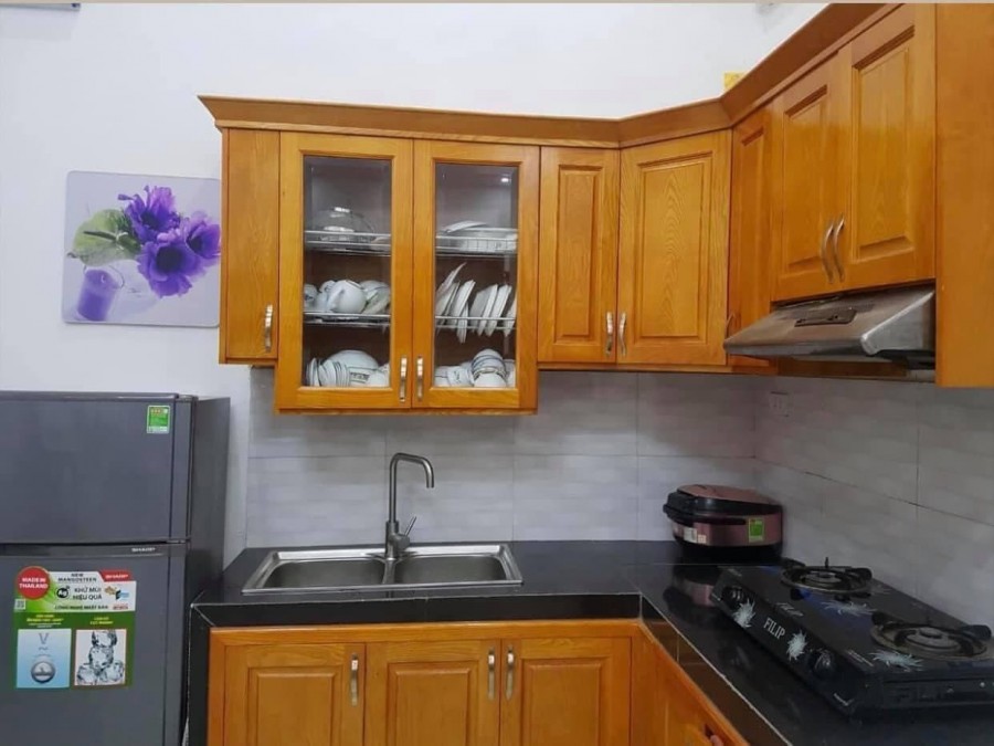 Hơn 3 tỷ phố Phúc Tân Hoàn Kiếm, dt 48m, 3 tầng, mt 5m,