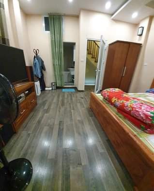 Bán Nhà Lê Văn Hưu 30m2/ 3tầng/ mt4.8/ 6 tỷ Hai Bà Trưng