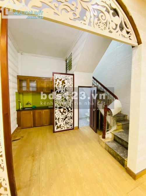 BÁN NHÀ GIÁP BÁT, GẦN BẾN XE, DÂN CHÍ CAO AN SINH ĐỈNH, 35M^2, 3 TỶ 2