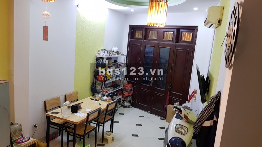 Bán nhà 33m2 x 5 tầng 2 mặt thoáng phố Dương Văn Bé, Hai Bà Trưng