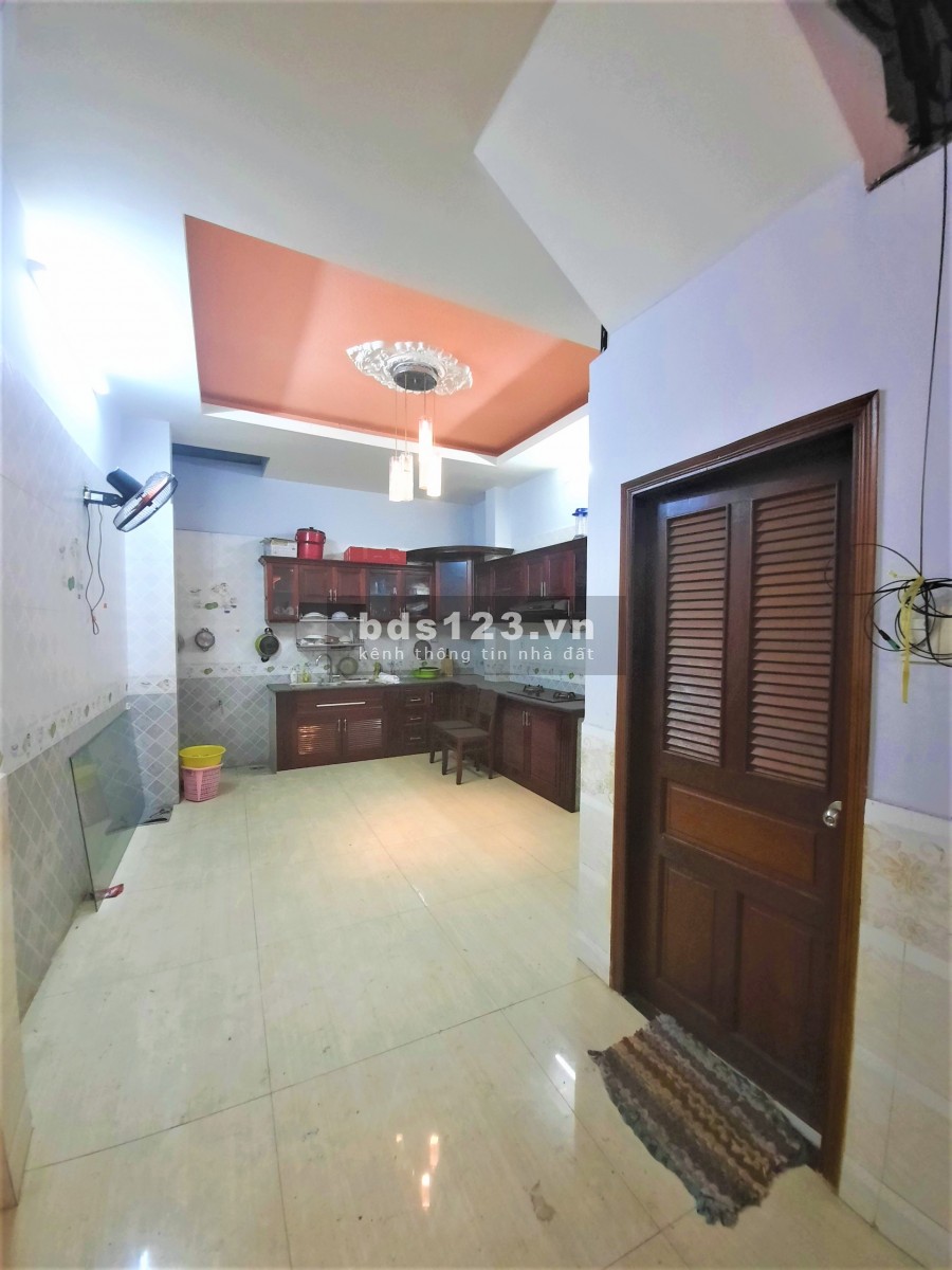 Bán nhà 4tầng 57m2, hẻm thông, Nguyễn Tri Phương Q10_8ti25