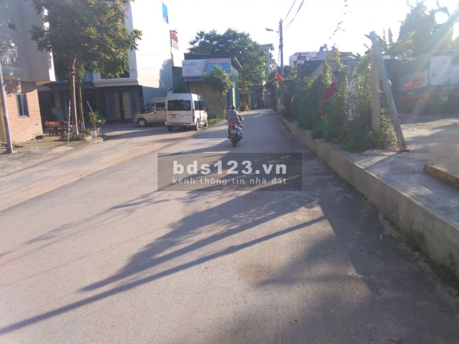  CẦN TIỀN BÁN GẤP MẢNH ĐẤT NỞ HẬU HIẾM, YÊN NGHĨA, GIÁ HƠN 1 TỶ.