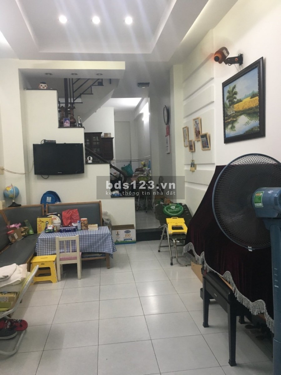 Chính chủ bán gấp nhà đẹp giá rẻ đúc 3 tấm tại 218/29/6 Bùi Thị Xuân P3 Tân Bình