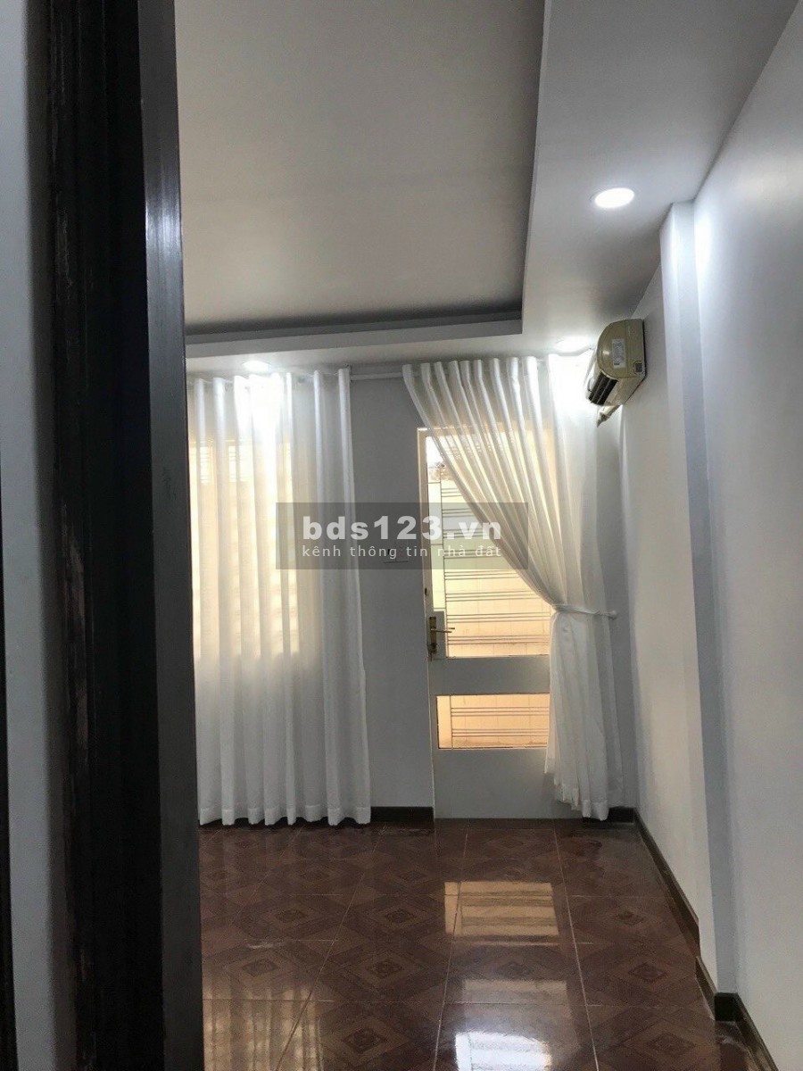 Bán nhà mặt tiền bàu cát 1 Quận Tân Bình