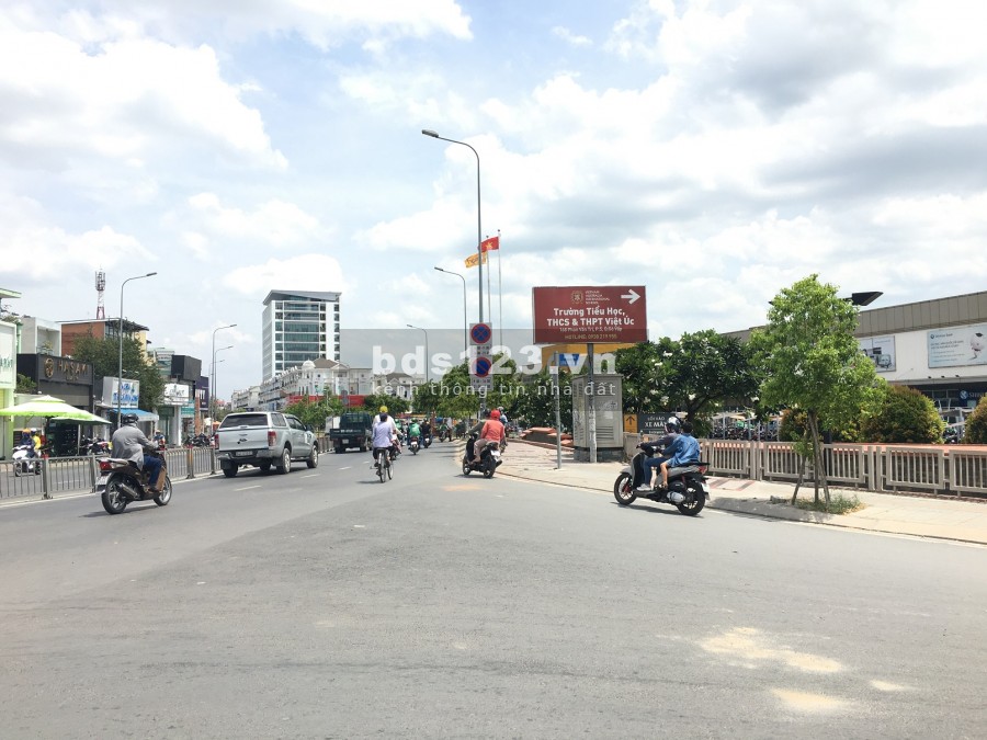 GÒ VẤP, EMART 1 PHAN VĂN TRỊ, HẺM THÔNG 5m, TS 7x20m, CHỈ 11.8 TỶ