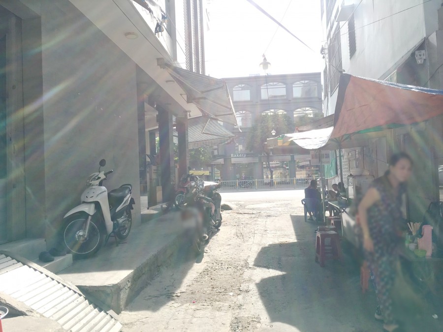 Nhà lầu gần mặt tiền Nguyễn Văn Cừ P2 Q5