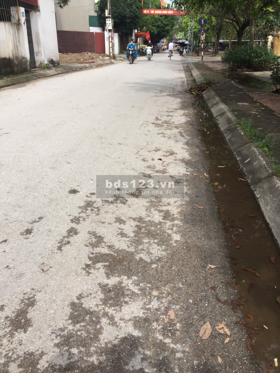 Bán nhà 5 tầng- cực phẩm đường Bát Khối, Long Biên
