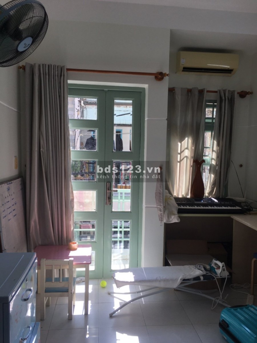 Chính chủ bán gấp nhà đẹp giá rẻ đúc 3 tấm tại 218/29/6 Bùi Thị Xuân P3 Tân Bình