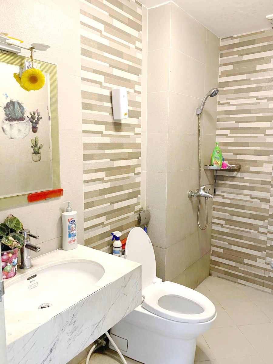 Nhà 2 lầu mặt tiền Âu Dương Lân P2Q8_vỉa hè 4m