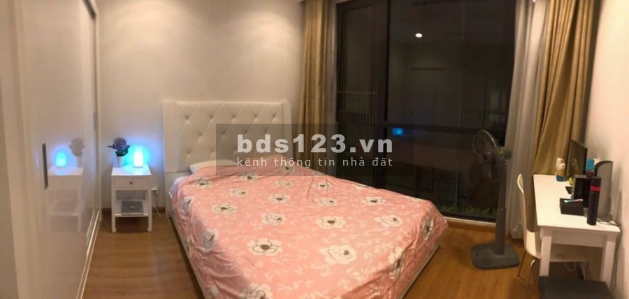 Cần tài chính bán Mặt phố Khương Đình giá 5.5 tỷ, 35m2, KD đông đúc