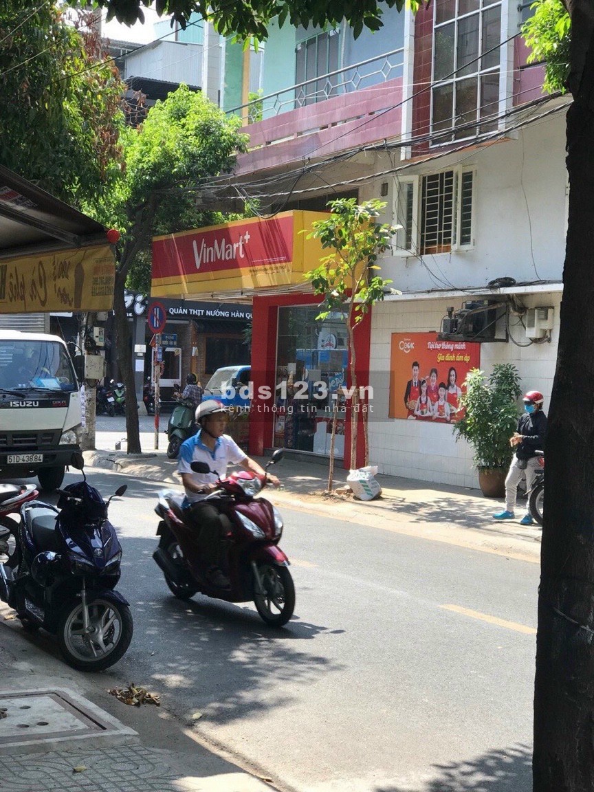 Bán nhà mặt tiền bàu cát 1 Quận Tân Bình