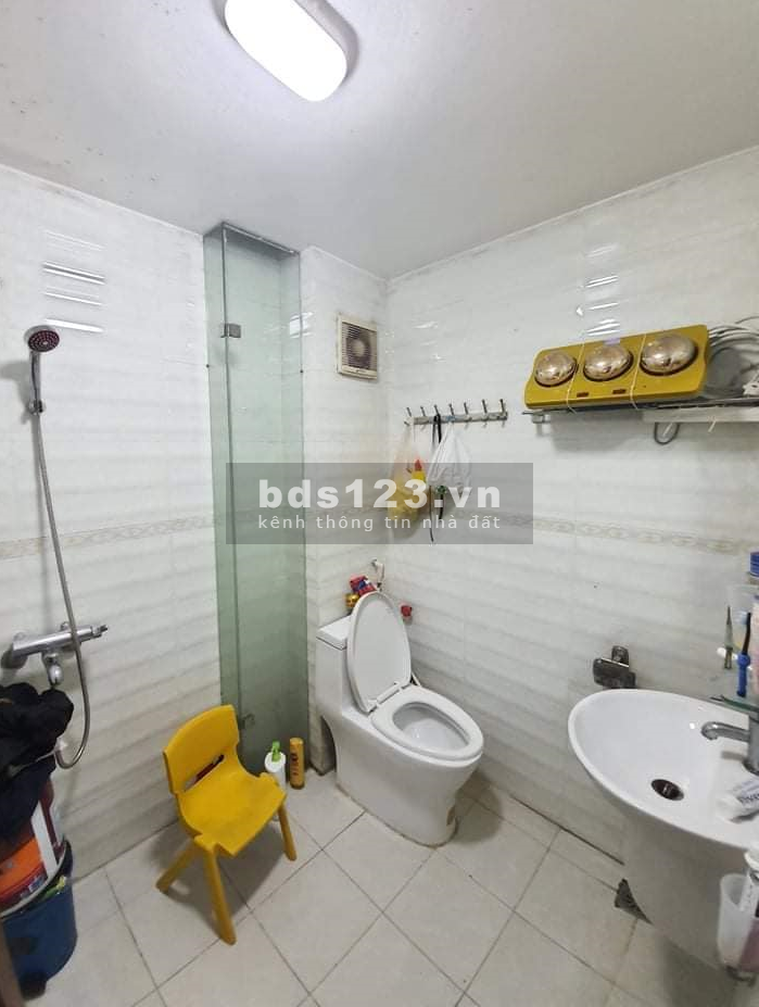 Bán Gấp Nhà Phạm Văn Đồng, Từ Liêm 35m2, Ôtô Đỗ 10m, 2.58 tỷ. T.Phương: 0941111357