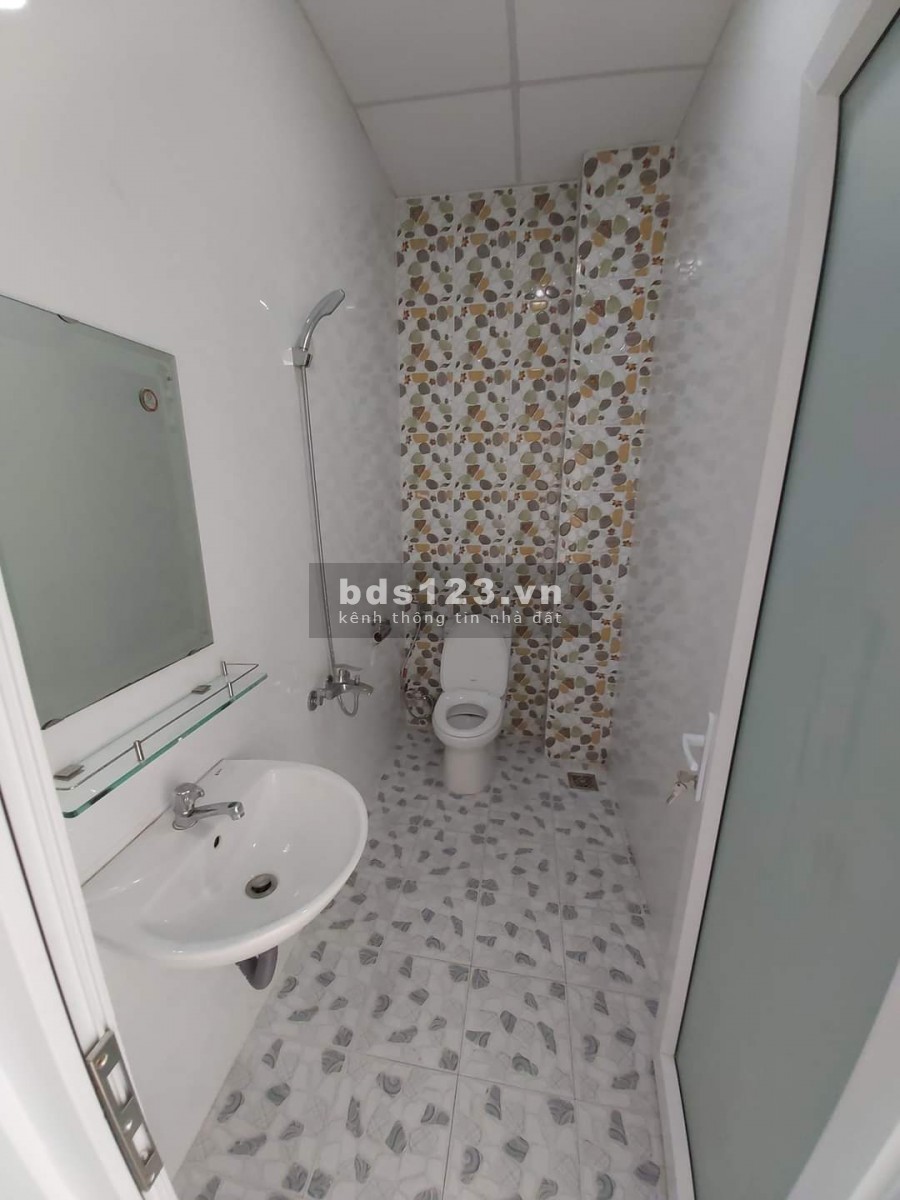 Ngộp ngân hàng cần bán gấp nhà Hoà Hảo 44m2 giá chỉ có 4,6 tỷ 0o0