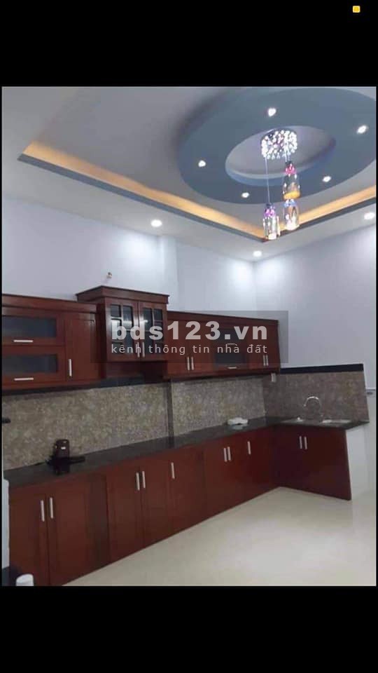 Bán nhà đường Nguyễn Tiểu La Quận 10 - HXH - 5 TẦNG đúc BTCT- CHỈ 6.4 TỶ LH:Mr. Chiến 0972010495